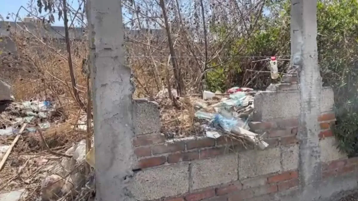 Identifican en Puebla capital 62 lotes baldíos llenos de basura, ya limpiaron 10