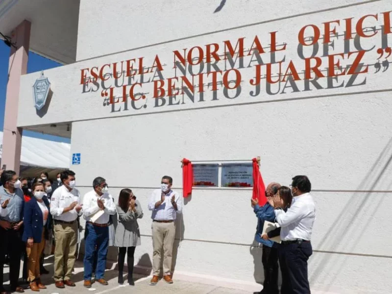 Sergio Salomón inaugura la rehabilitación de Escuela Normal de Zacatlán