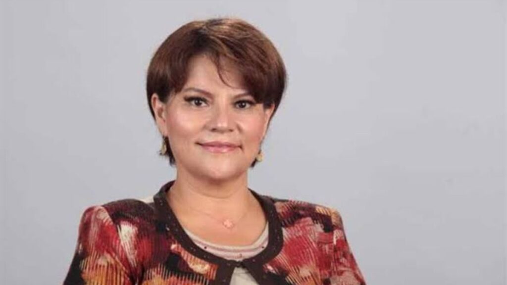 Sale Verónica Vélez de Comunicación del gobierno y es reacomodada en SET Noticias