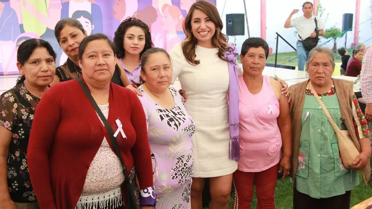 Angélica Alvarado en la conmemoración por el Día Internacional de la Mujer