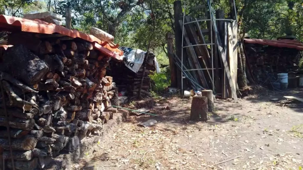 Muestra de las afectaciones que ocasiona La Cabaña a la presa La Soledad en Tlatlauquitepec