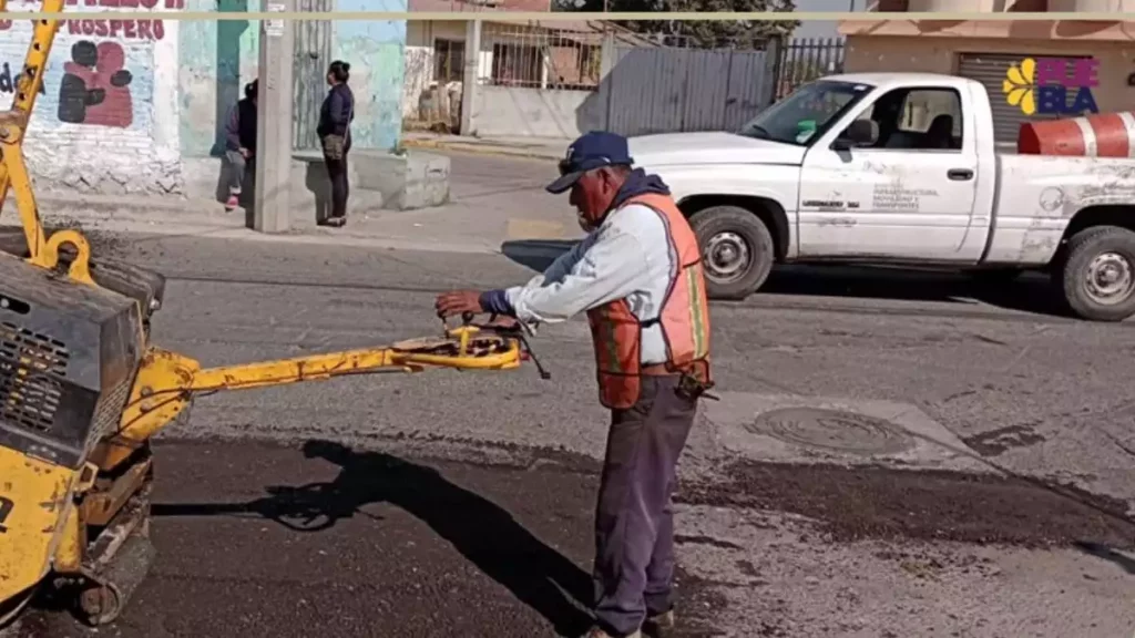 Por bacheo se cierran estas avenidas en Puebla