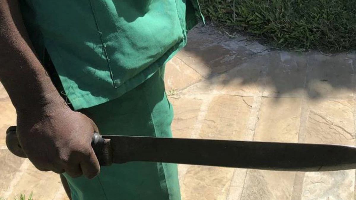 Degüellan a hombre de la tercera edad con un machete en Atzompa, Puebla