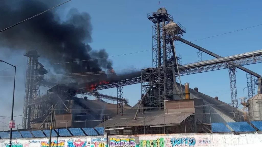 Se incendia procesadora de harinas de Italpasta en Héroes de Nacozari