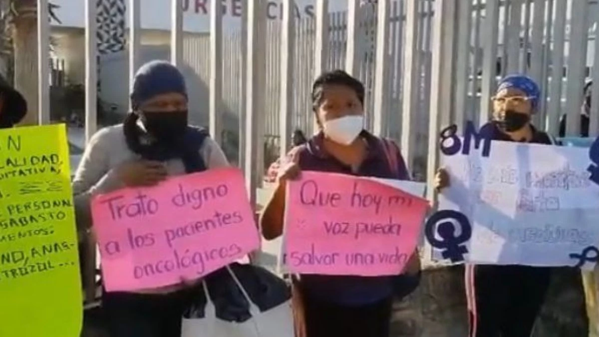 Por falta de medicamentos, protestan mujeres con cáncer en Hospital General del Sur