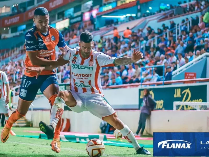 Club Puebla contra Necaxa