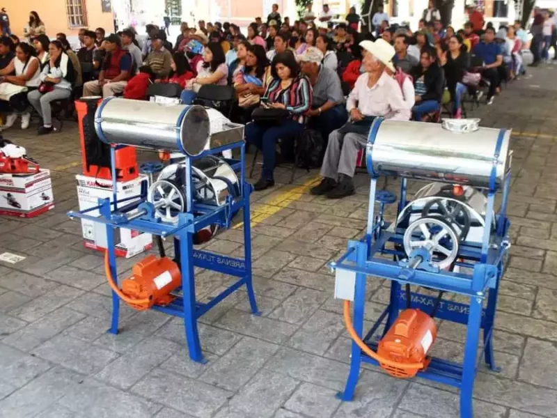 Gobierno de Tlatlauquitepec apoya con subsidios a 150 familias