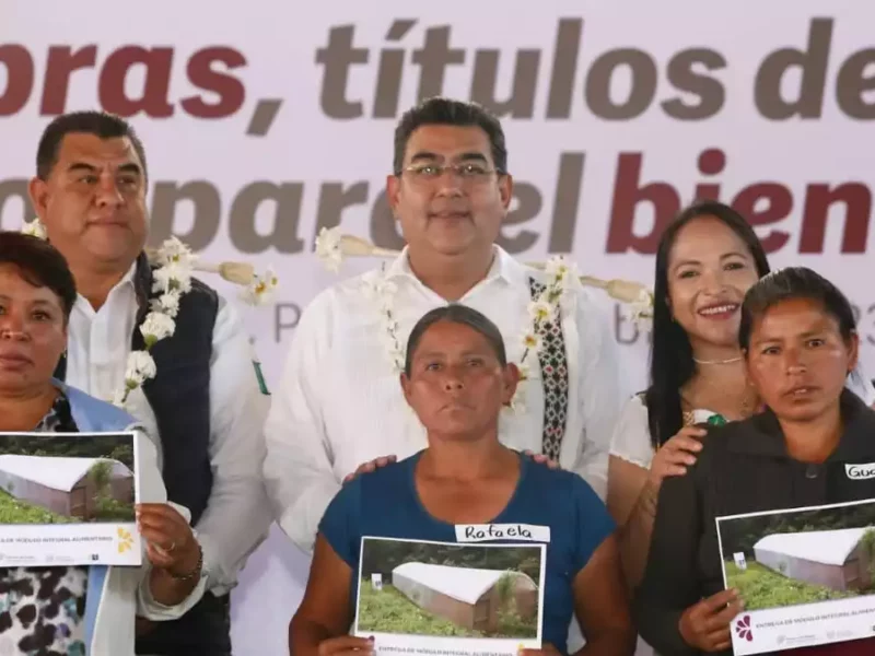 Sergio Salomón lleva 408 acciones de programas sociales a Chinconcuautla
