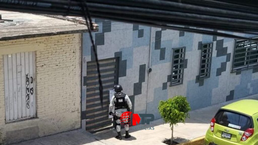 Textilera que clonaba roba militar al narco operaba en Zona Militar en Puebla
