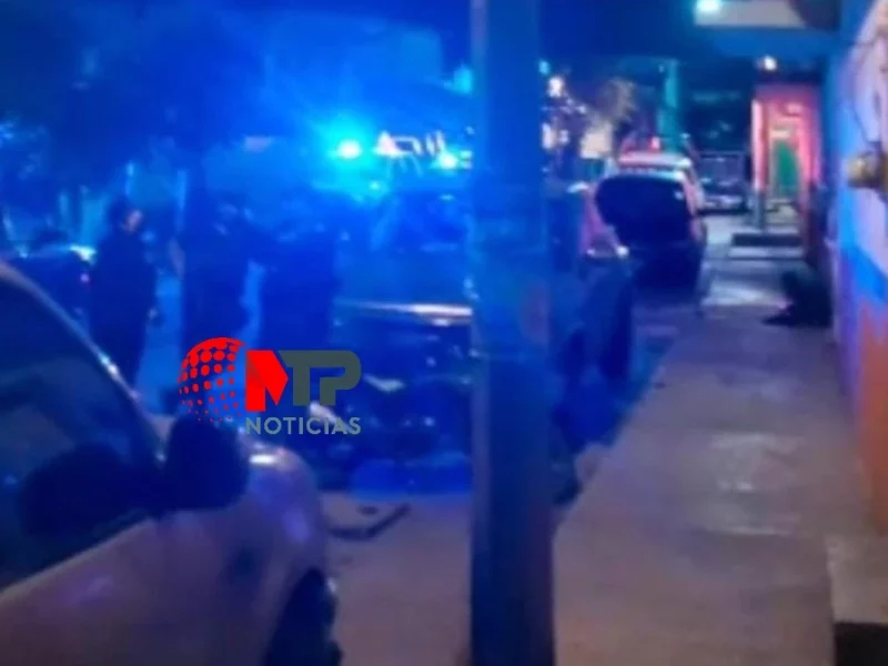 Hombres armados irrumpen cumpleaños y hieren a uno en Chietla, Puebla