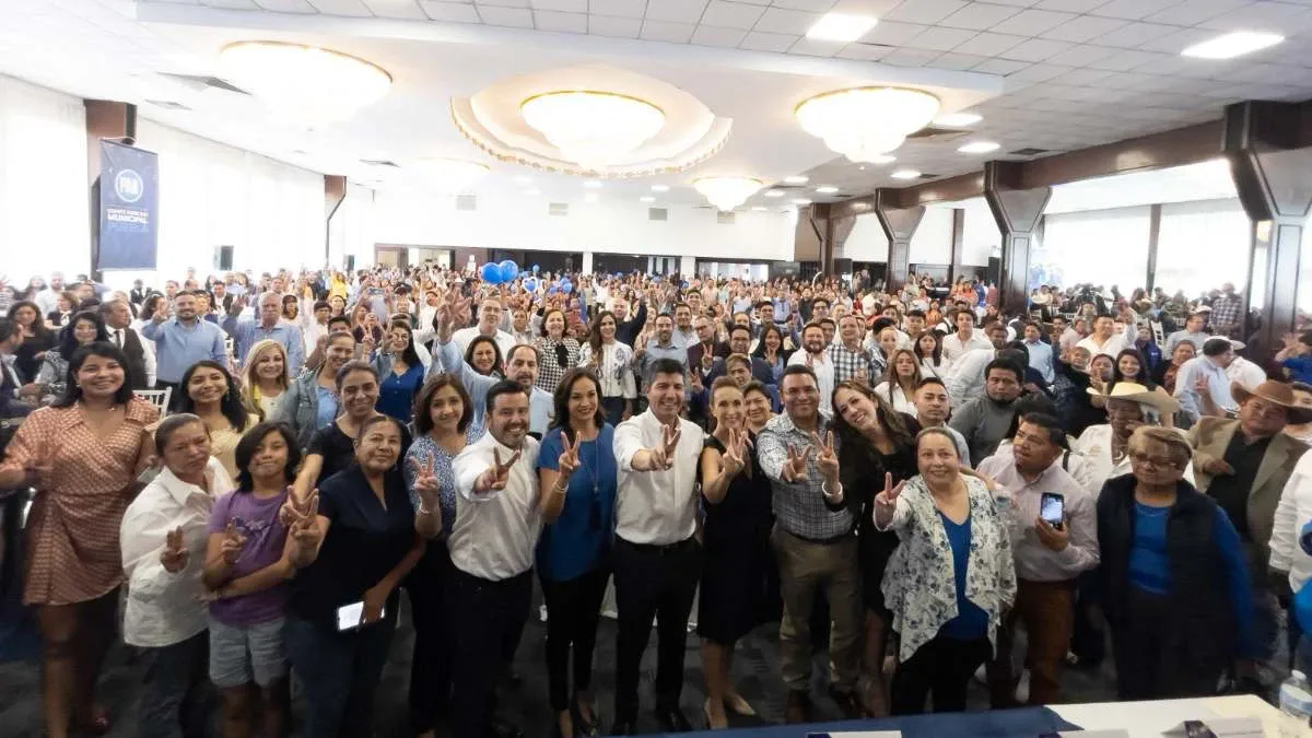 "¡Lalo gobernador!", claman panistas en reunión masiva convocada por Jesús Zaldívar