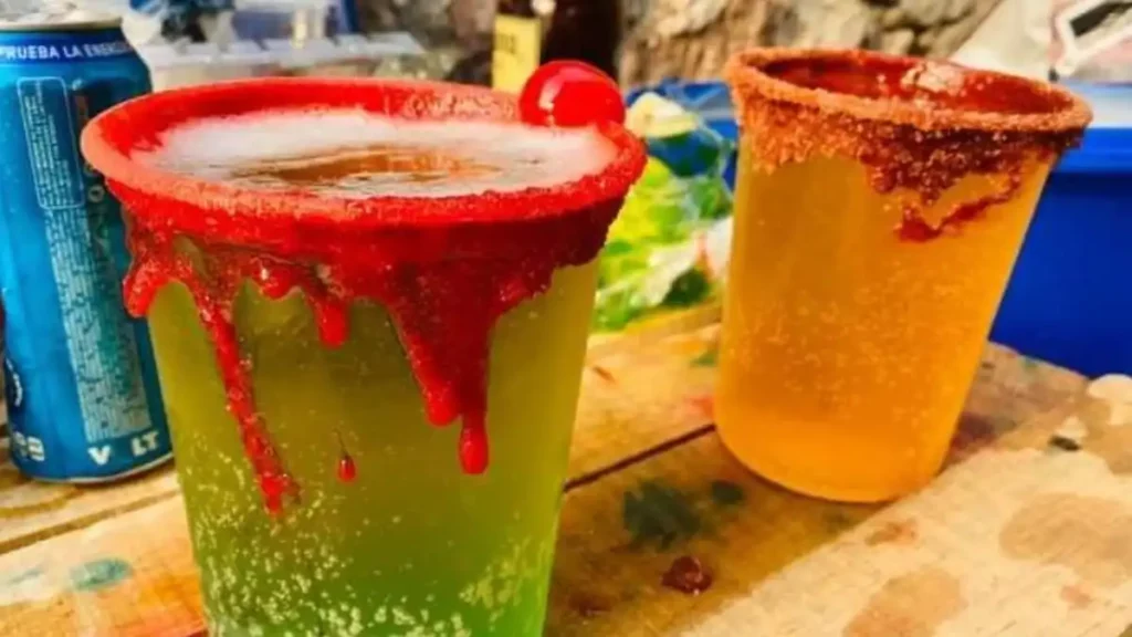 ¡Con las micheladas no! Analizan multas de 52 mil pesos contra quienes vendan en cocheras