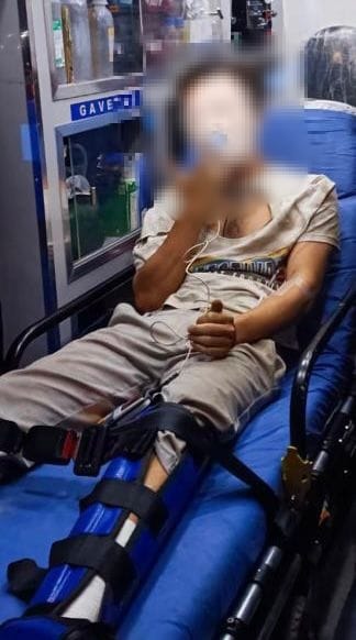 Èl José de 17 años de edad fue sacado con violencia por personal de seguridad del bar 'Una y Ya'