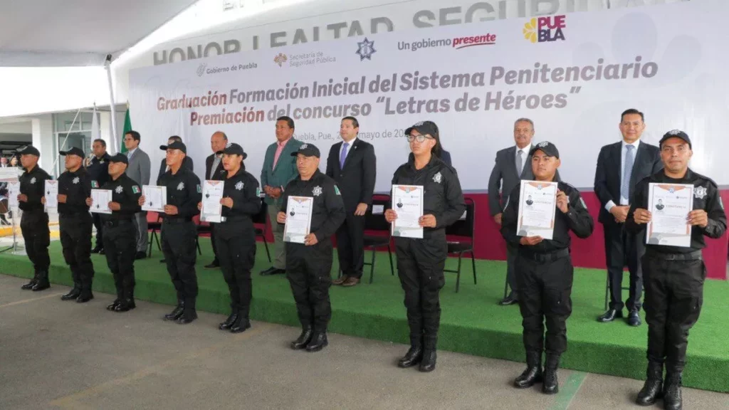 Graduación formación inicial del sistema penitenciario