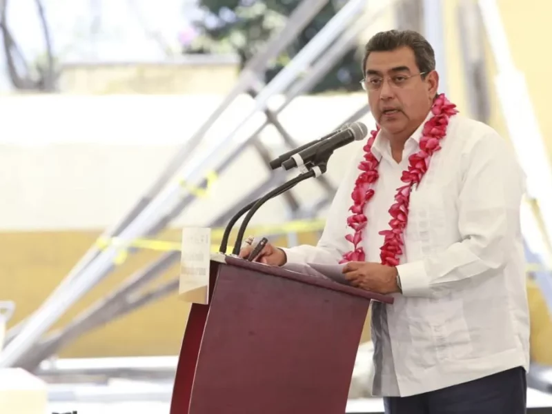 Sergio Salomón anuncia 100 MDP para Eje Poniente en Izúcar