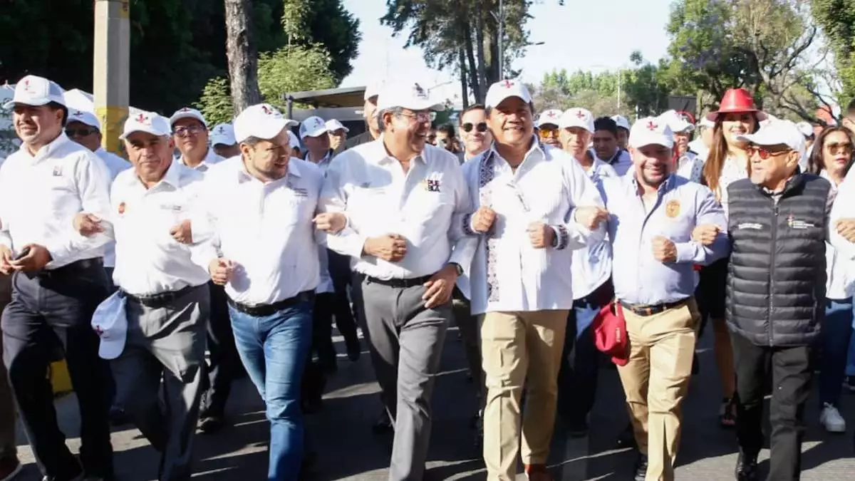 Día Internacional del Trabajo: Sergio Salomón marcha con sindicatos en Puebla