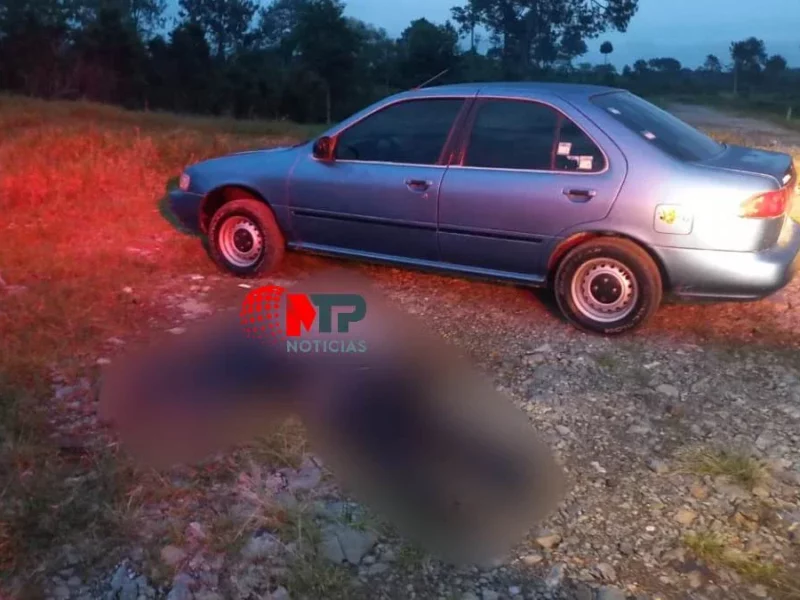 Matan a pareja a balazos y nos abandonan en Tlaola, Puebla