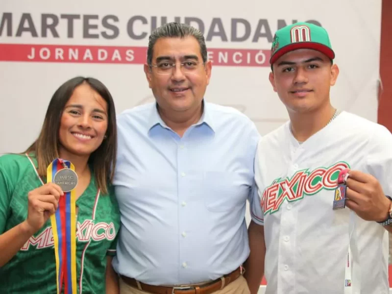 ¡Orgullo poblano! Sergio Salomón recibe a dos talentos del beisbol en 'Martes Ciudadano'