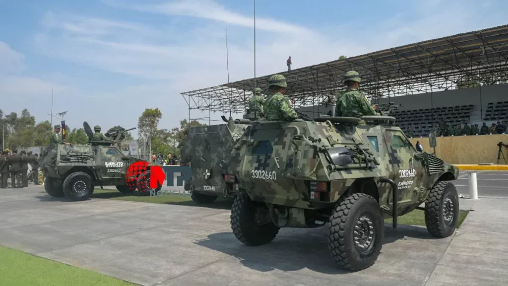 FOTOS: ultiman detalles para desfile del 5 de Mayo; RUTA suspende corrida