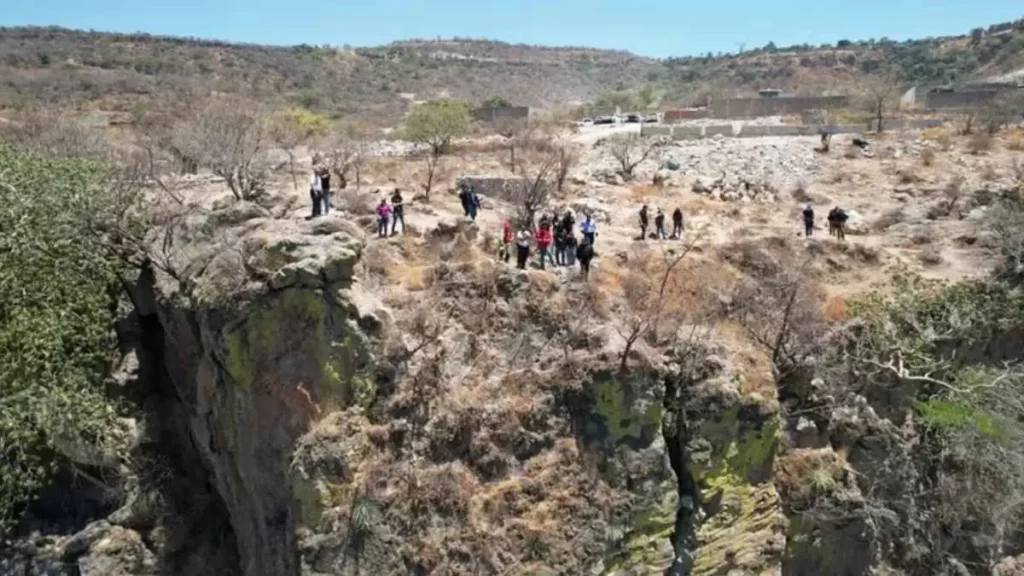 Localizan 45 bolsas con restos humanos en Zapopan durante búsqueda de 7 jóvenes desaparecidos