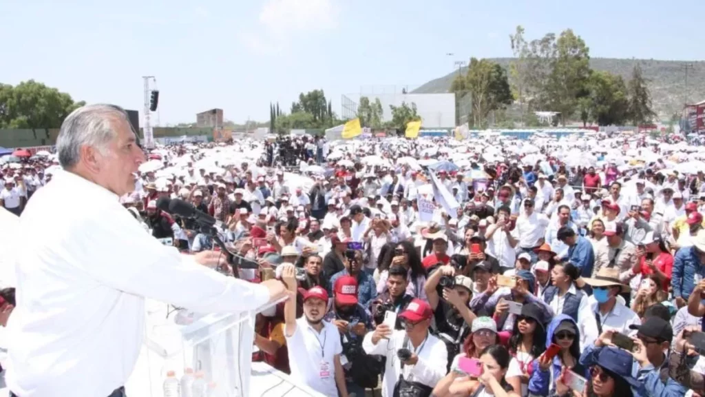 Adán Augusto en un evento masivo en Tecamachalco, Puebla