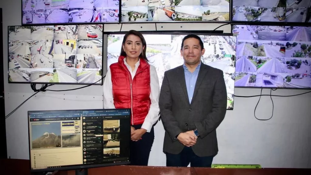 Angélica Alvarado alcaldesa de huejotzingo y el Secretario de Seguridad Pública del estado de Puebla Daniel Iván Cruz Luna