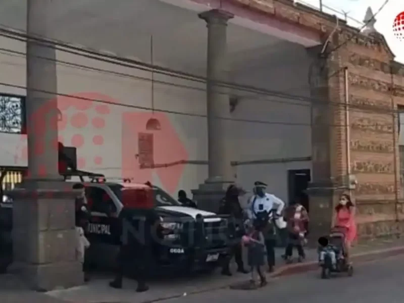 Cárceles de mujeres 14 bebés duermen con sus madres en una celda en Puebla