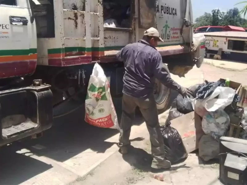 Multas y arrestos en Tlatlauquitepec a quien no separe basura