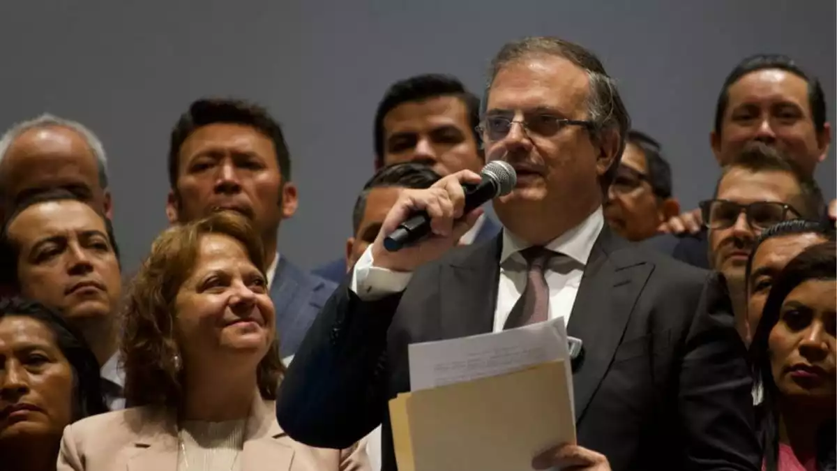 Renuncia Marcelo Ebrard al gabinete de AMLO para buscar la presidencia en 2024