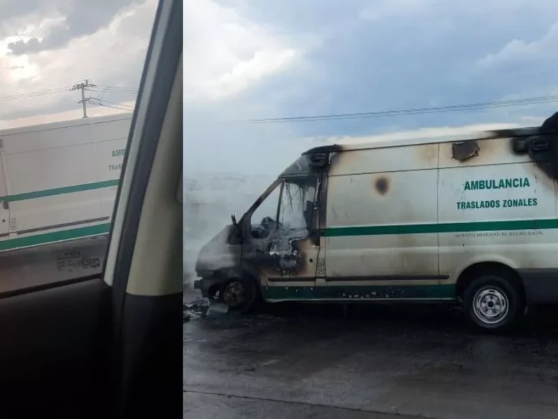 Se incendia ambulancia del IMSS Puebla