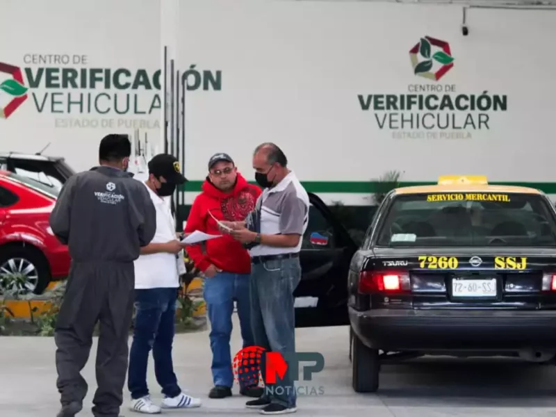 Verificación Vehicular Puebla analizan ampliar horario por largas filas