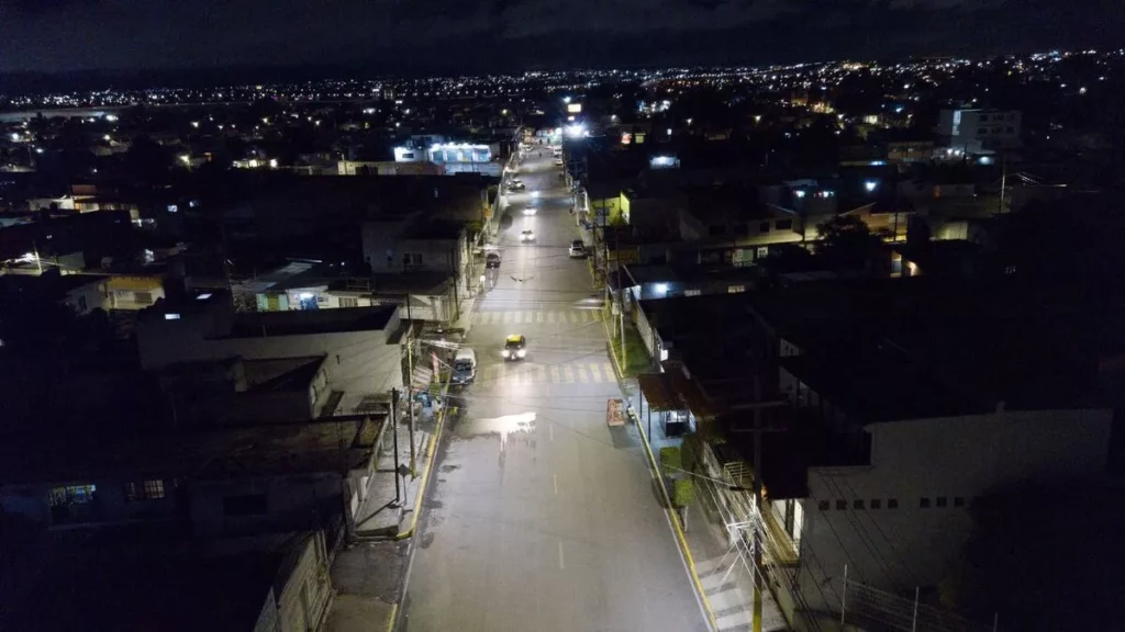 Gobierno de Eduardo Rivera interviene 87 mil luminarias en Puebla