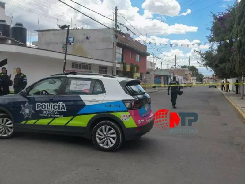 Asesinan a un hombre en ataque directo frente a secundaria en la Popular Coatepec