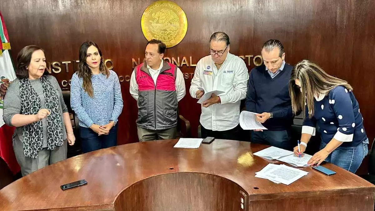 Panistas denuncian ante el INE a ‘corcholatas’ presidenciales por promoción en Puebla