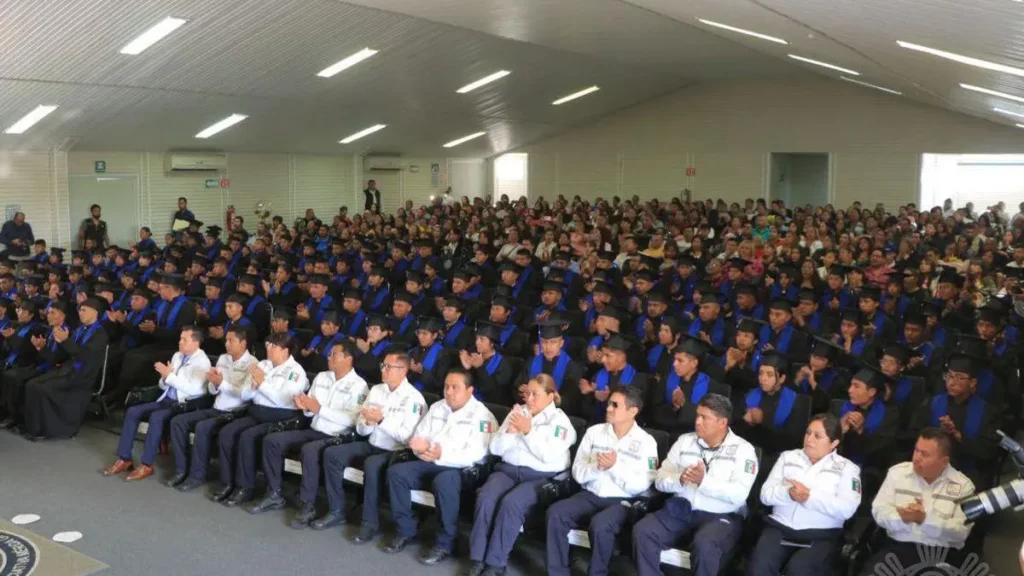 Profesionalizan a elementos de la policía de 68 municipios en Puebla