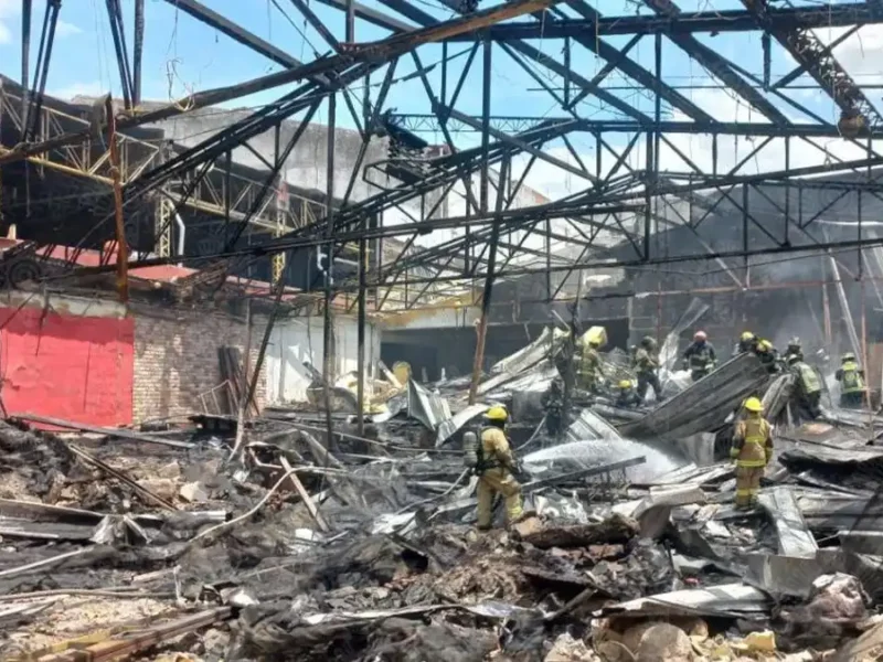 Ex Rumba Café incendiado en avenida Juárez queda clausurado por falta de permisos