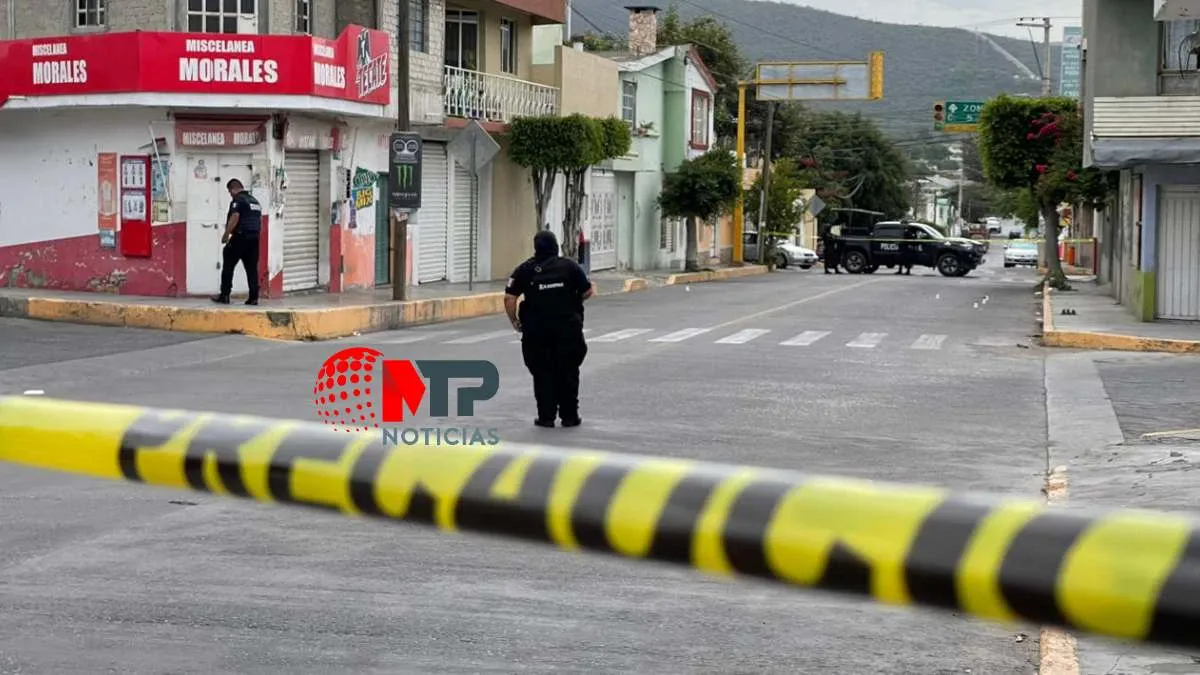 Un presunto delincuente muerto y un policía herido: saldo de balacera en Tehuacán
