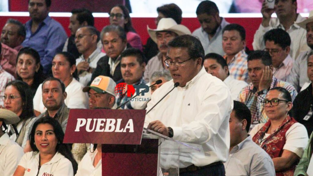 Julio Huerta durante conferencia en Puebla revela que deja la Segob.