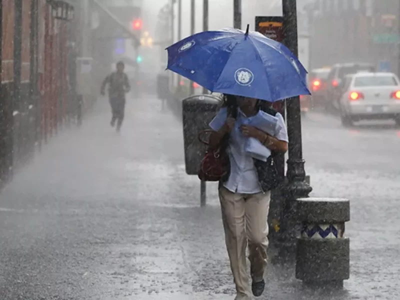 ¡Saca el paraguas! Habrá lluvias intensas en Puebla por onda tropical número 13