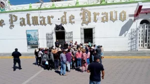 Pobladores de Palmar de Bravo amenazan con quemar patrullas ante falta de obra pública