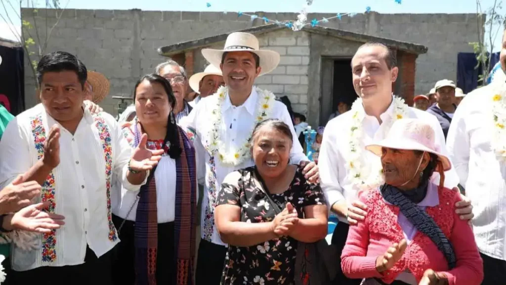 San Miguel Canoa vuelve a tener agua gracias a que Eduardo Rivera pagó adeudo con la CFE