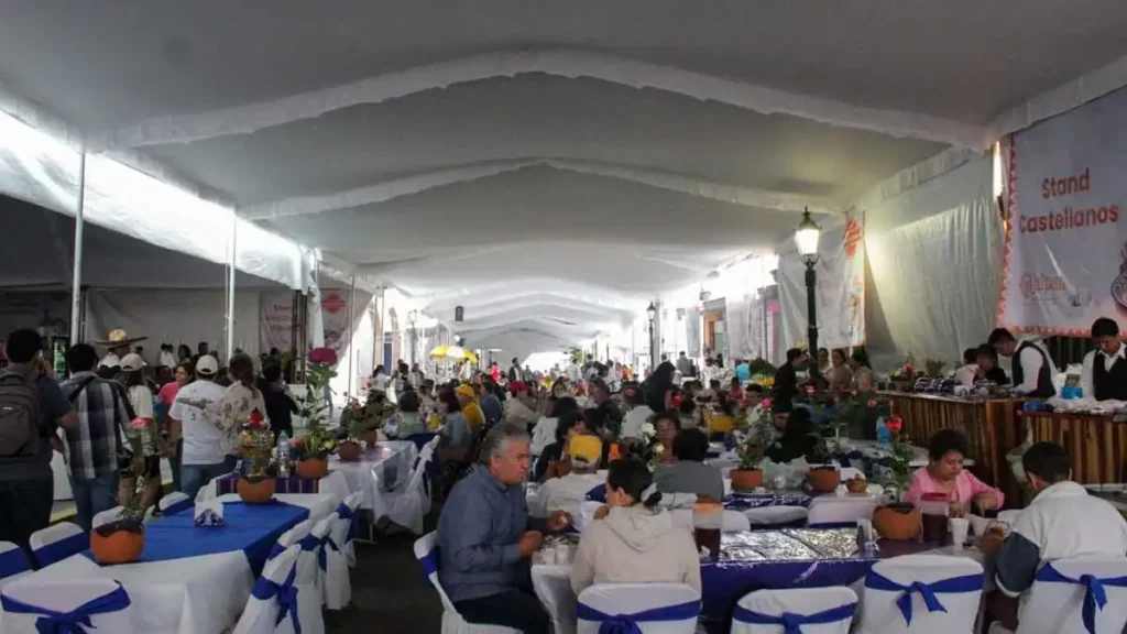 Feria del Chile en Nogada en Calpan