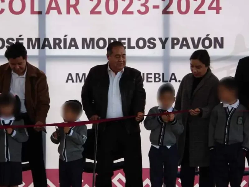 Mario de la Rosa inaugura ciclo escolar 2023-2024 en Amozoc