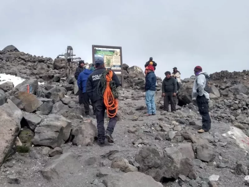 Cuatro alpinistas mueren tras caer en el Pico de Orizaba