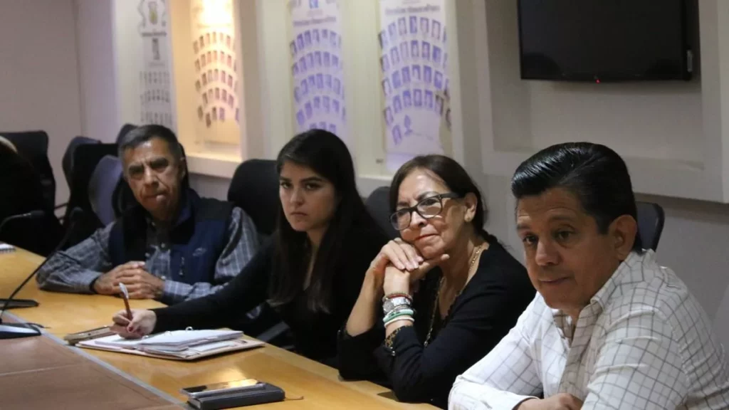 Organiza Congreso de Puebla carrera Por Amor al Prójimo