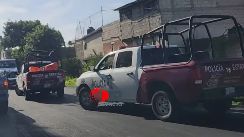 Arrojan cadáver en la Puebla-Orizaba, tenía chaleco de seguridad privada
