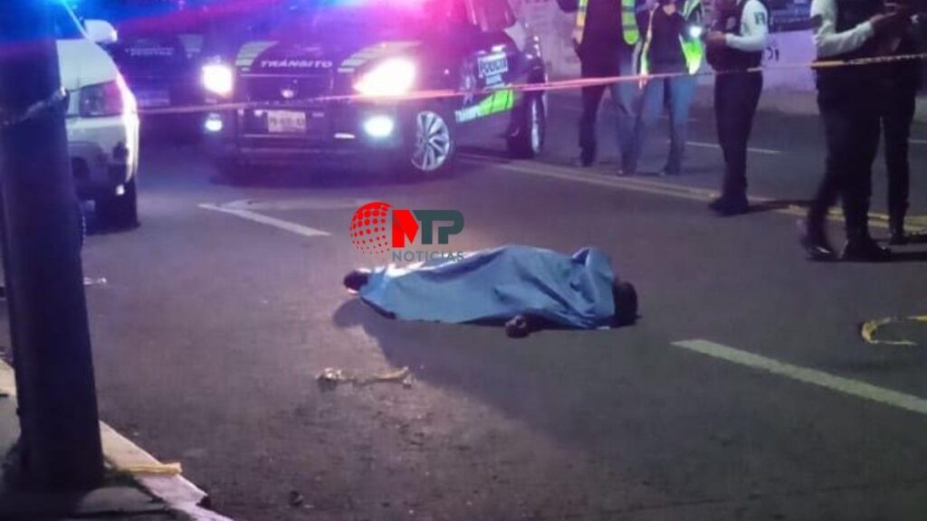 ¡Trágico! Muere ciclista tras chocar con la puerta de un auto en Bugambilias