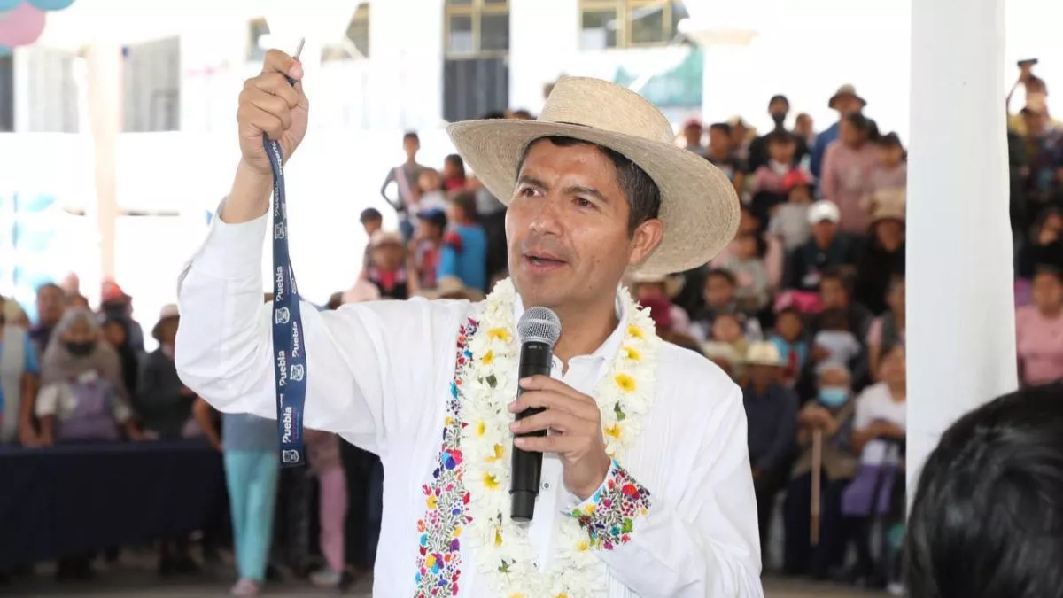 Eduardo Rivera acelera recorridos en Puebla, ¿si va por la gubernatura?