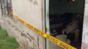 Con un machete mujer ataca a su hijo de 12 años en Nayarit: ¿qué ocurrió?