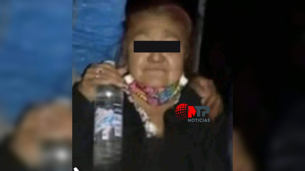 Mujer conocida como 'La Cherendona', asesinada a balazos en Coxcatlán, Puebla.